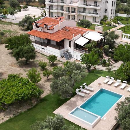 פליראקי Sunny Countryside Villa - With Private Pool מראה חיצוני תמונה